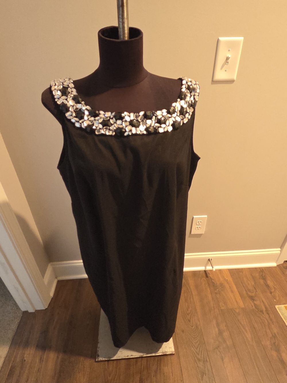 connected apparel Black Sleeveless Dress with Beaded Neckline